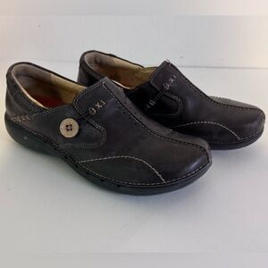 Clark’s UnStructured Comfort Shoes Brown Round Toe Women’s 8N